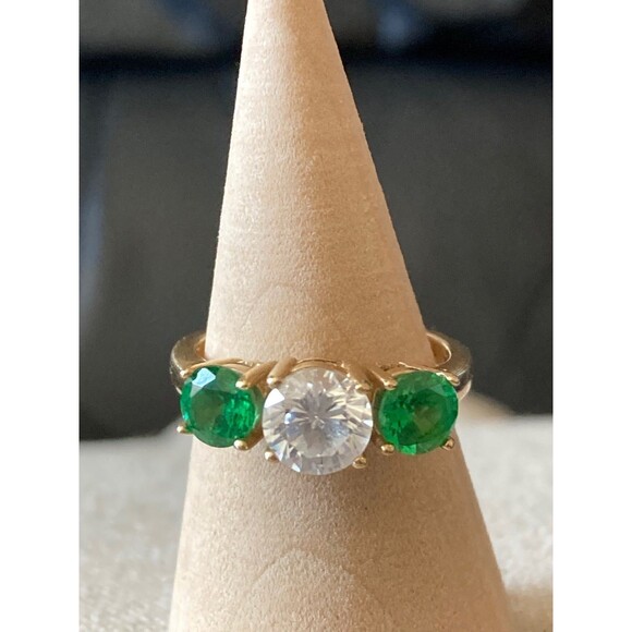 14k yellow gold DQ green CZ Ring size 6 - Picture 1 of 6